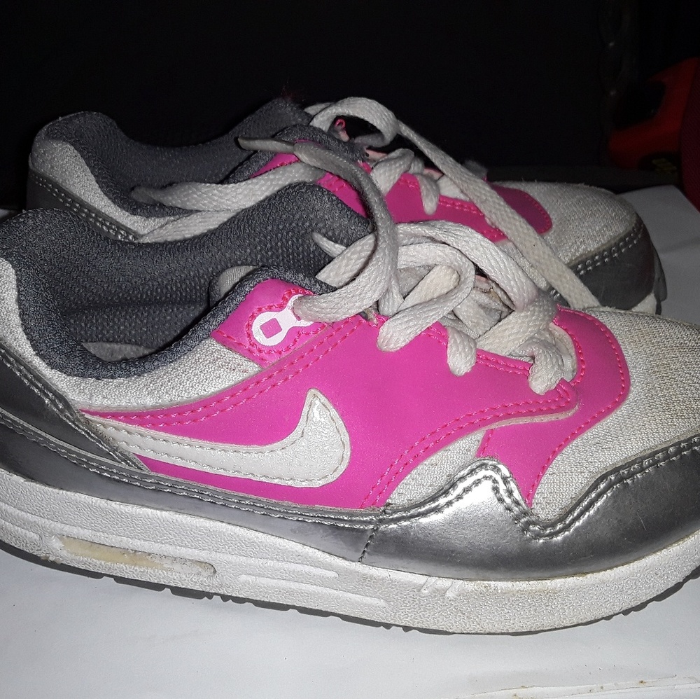 Nike Air shoes for Girls 10C